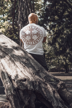 BLUZA Z KAPTUREM THORS CROSS