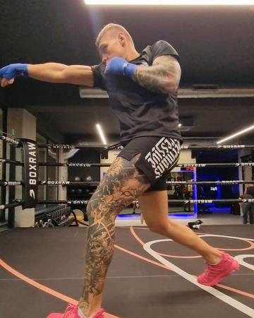 Sportowa Koszulka Dobermans Fight Team