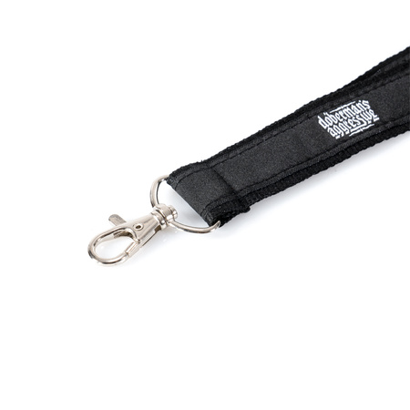 DOBERMANN’S AGGRESSIVE LANYARD