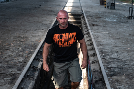 T-shirt BROTHERHOOD CODE